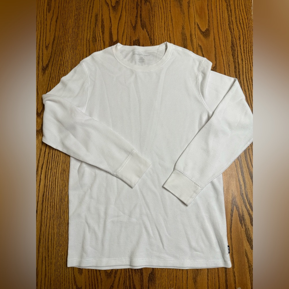 American Eagle White Long Sleeve Thermal Shirt